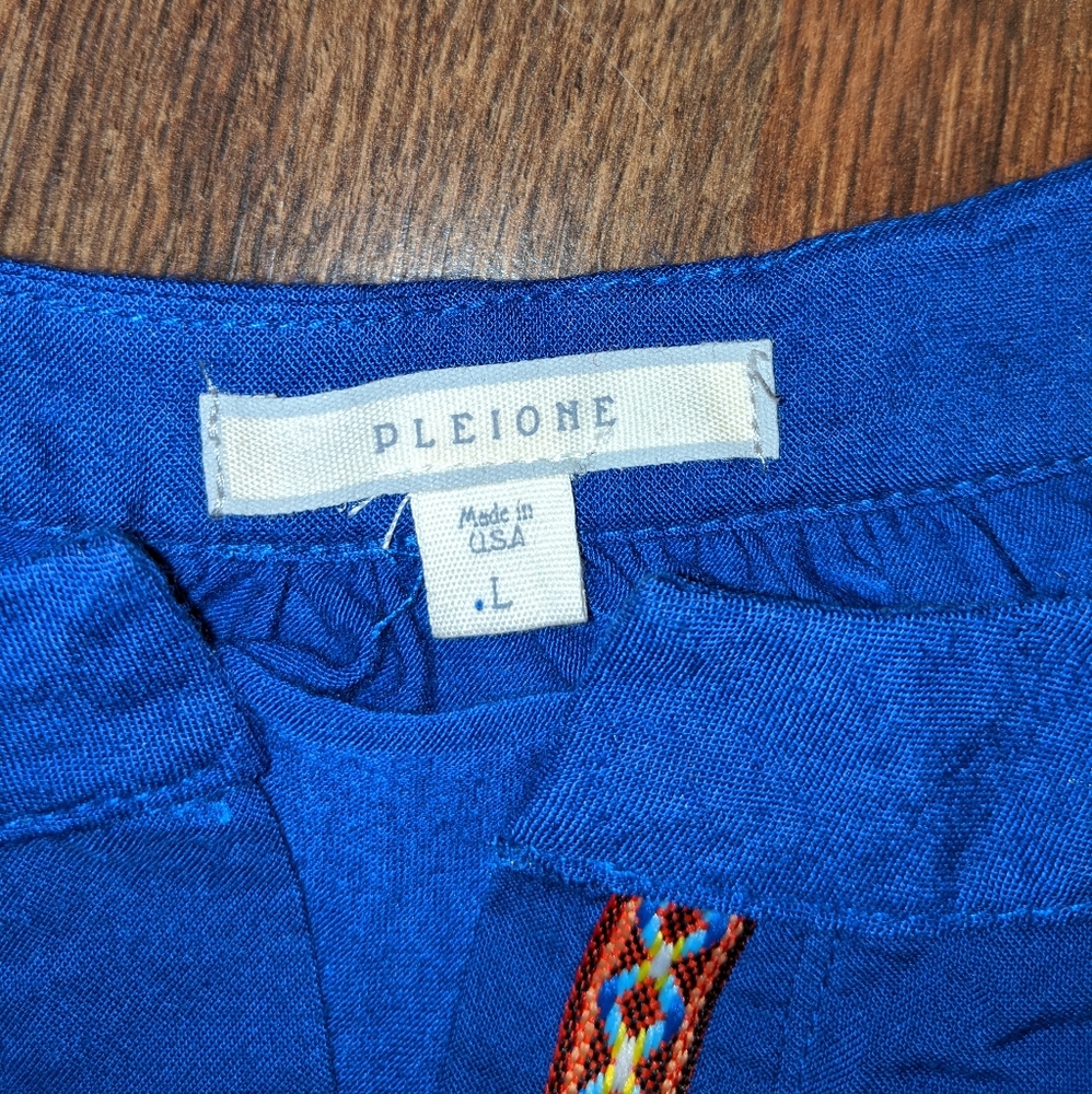 NORDSTROM'S PLEIONE SPLIT NECK TUNIC TOP - Picture 4 of 7
